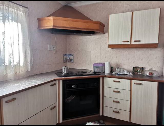 5 BEDROOM HOUSE FOR SALE IN CRAIGIEBURN